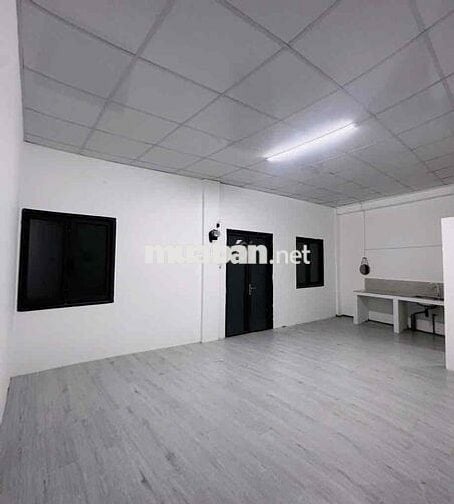 MẶT TIỀN PHẠM VĂN ĐỒNG THỤT VÀO 20M - XE HƠI ĐỖ CỬA - ĐẤT TẶNG NHÀ NAT