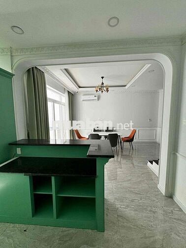 Cho thuê Biệt Thự 7x18 2 Lầu 5PN