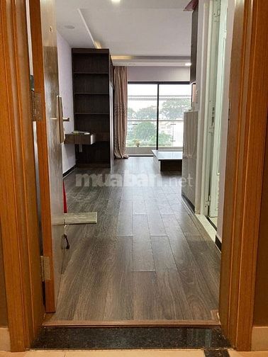 Cho thuê căn văn phòng 35m2 ở quận 5