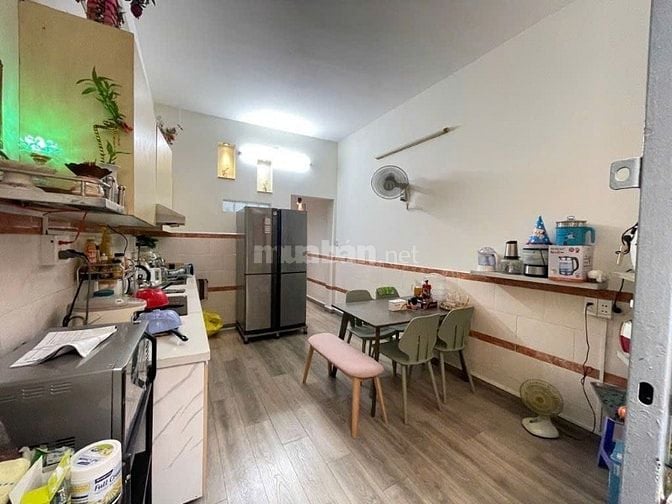 Bán NR Siêu Hiếm Đẹp, 04 PN, 03 Tầng, DT 4x16