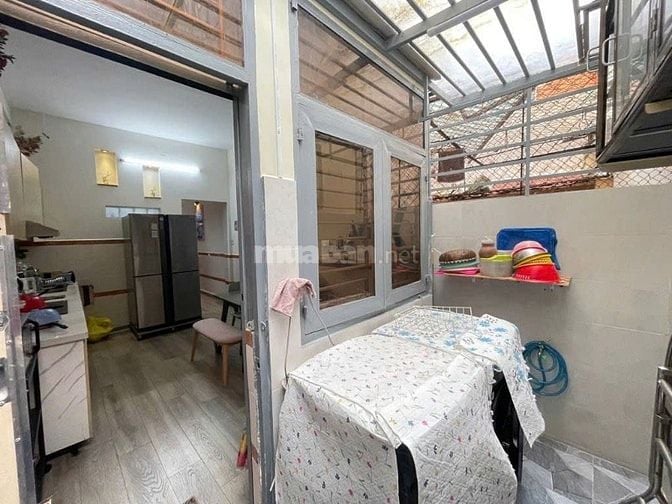 Bán NR Siêu Hiếm Đẹp, 04 PN, 03 Tầng, DT 4x16