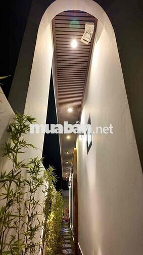 Nhà C4 Bửu Long chỉ 1T390 – 3PN, 2WC, sổ riêng, đẹp như mới!