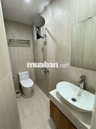 Nhà mặt phố Cát Linh, Đặng Trần Côn- Kinh doanh, dòng tiền Homestay,