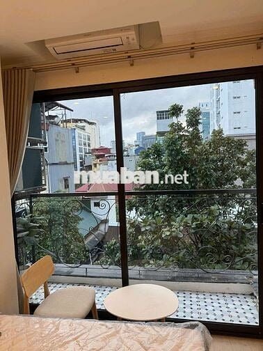 Nhà mặt phố Cát Linh, Đặng Trần Côn- Kinh doanh, dòng tiền Homestay,