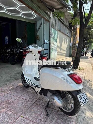 Piaggio Vespa Sprint 125 2014 chính chủ biển 60