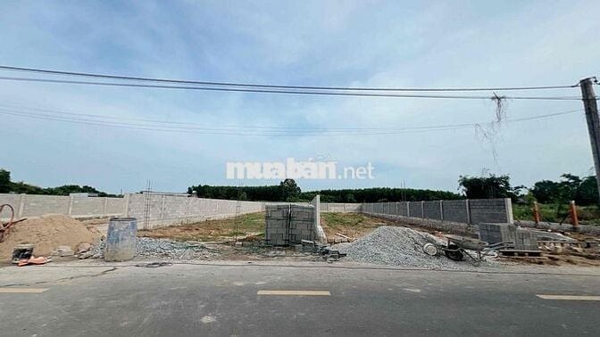 🏡 4 LÔ NHÀ VƯỜN ĐẸP NGAY ĐƯỜNG NGUYỄN HUỆ – XÃ ĐẤT ĐỎ