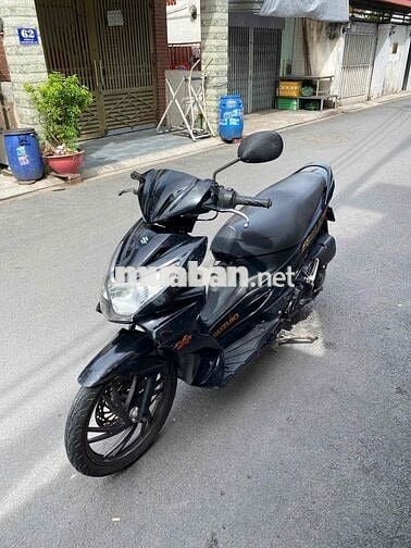 Suzuki Hayate Đen