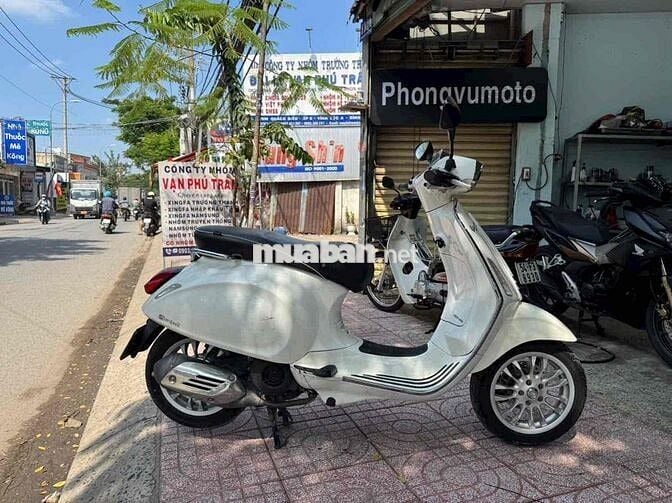 Piaggio Vespa Sprint 125 2014 chính chủ biển 60