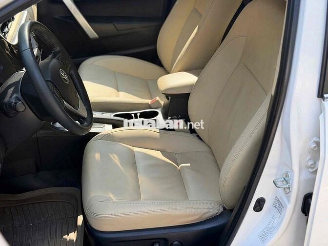 Toyota Altis 2018 1.8G 70000 km