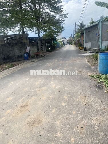 Bán gấp lô gần Nguyễn Thị Lắng dt 6x18m giá 1t85 shr, thổ cư, sổ sẵn