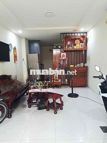 👉CHỈ 1 SẸC CHIẾN LƯỢC - Ô TÔ ĐỖ CỬA - 38M2, 2 TẦNG KIÊN CỐ Ở NGAY - CH