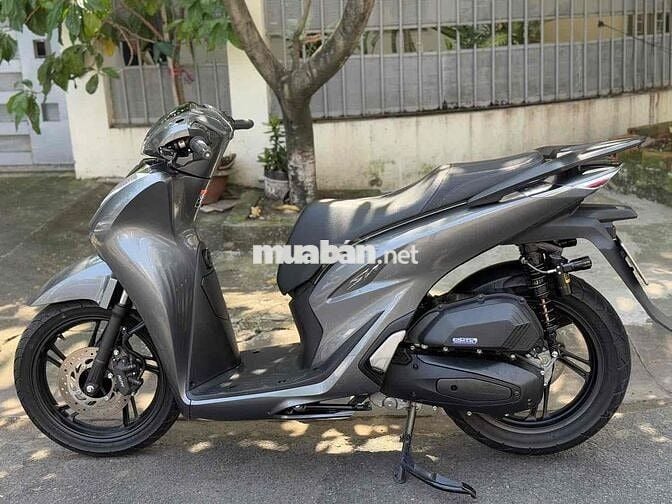 Honda SH 150i CBS 2022 Xám 10000km
