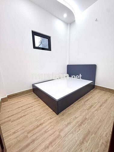 NHÀ ĐẸP DỌN VÀO Ở NGAY - HẺM NHỰA 5M - 38M2 NỞ HẬU -2PN