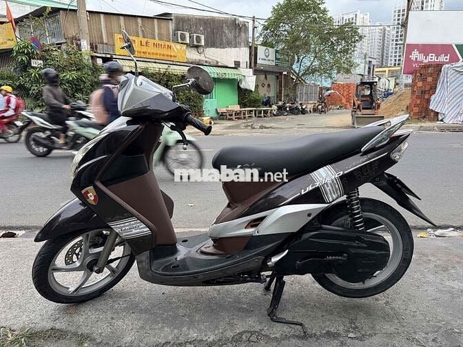 Yamaha Mio màu Nâu Đen Bạc