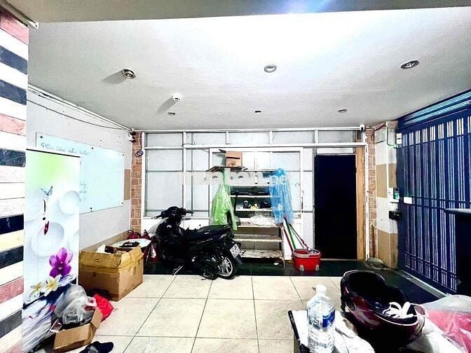 MB đẹp 2 Mặt Tiền gần ngã tư Xóm Mới  đường Lê Đức Thọ