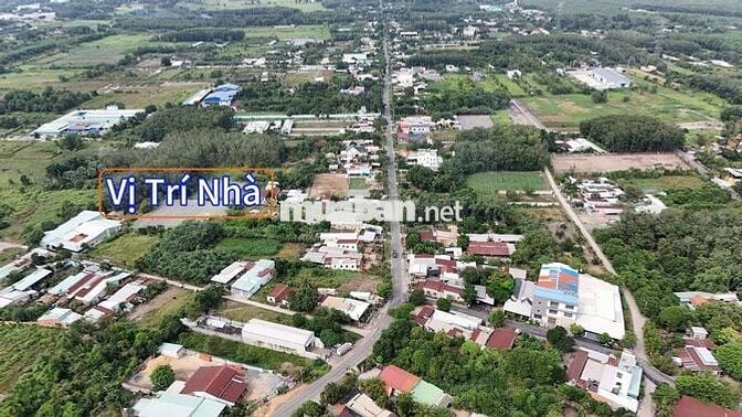 Bán nhà mặt tiền đường Nhuận Đức, Củ Chi, DT 827,9m2, Thổ cư 256,7m2