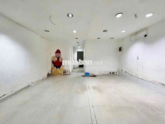 Cho thuê mặt bằng mặt tiền đường 30/04 Biên Hoà