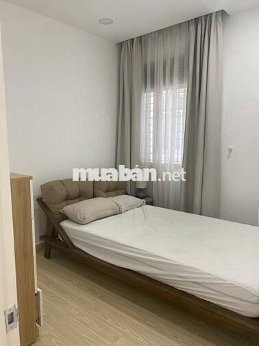 Cần bán căn hộ chung cư 109 Nguyễn Biểu, 2PN, nhà mới, ở ngay