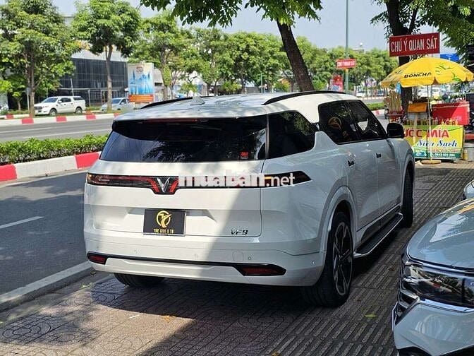 VINFAST VF9 PLUS SX 2024 ODO 3.000 KM