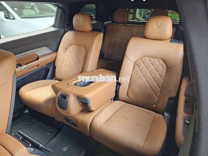 VINFAST VF9 PLUS SX 2024 ODO 3.000 KM