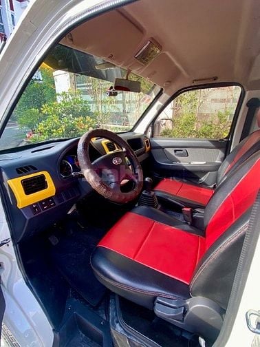 Xe tải van 945kg 2 chỗ ngồi 1 đời chủ Tera V 2022