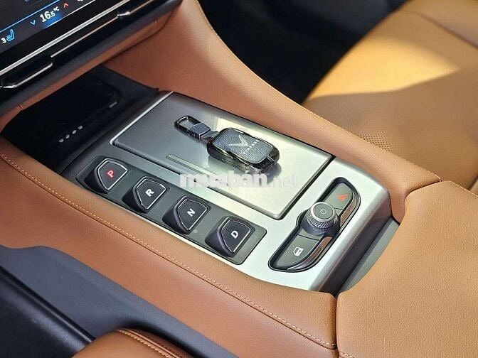 VINFAST VF9 PLUS SX 2024 ODO 3.000 KM