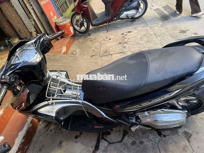 Bán xe máy Air Blade chính chủ đẹp