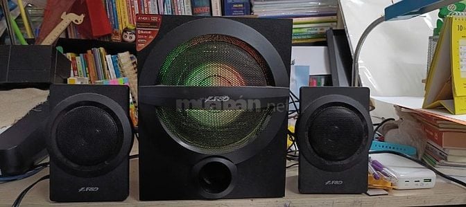 Cần bán bộ loa F&D A140X. Loa nghe hay, hình thức đẹp