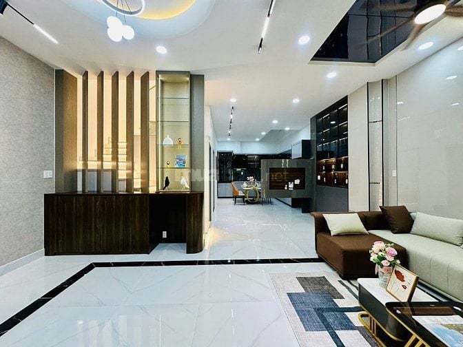 Bán nhà MT Đặng Văn Ngữ,P10 Phú Nhuận 93m2, 5x20, 4 tầng, 32 tỷ M.Lệ