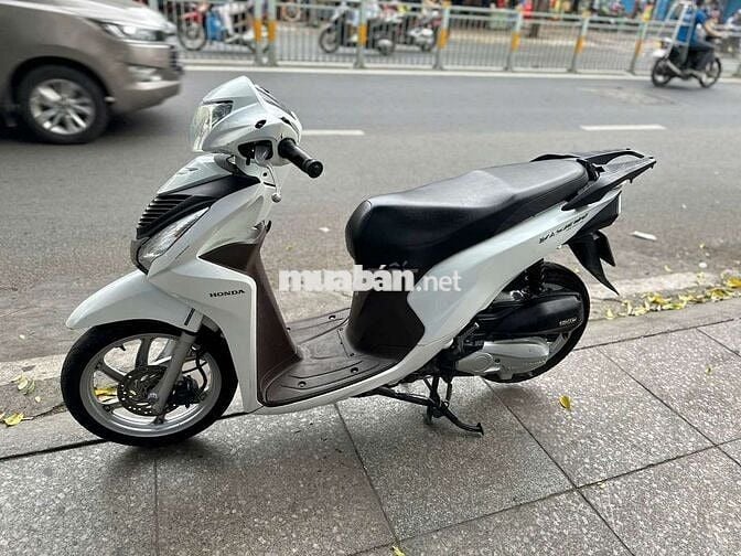 Honda vision 2018 mới 90% Bstp chính chủ