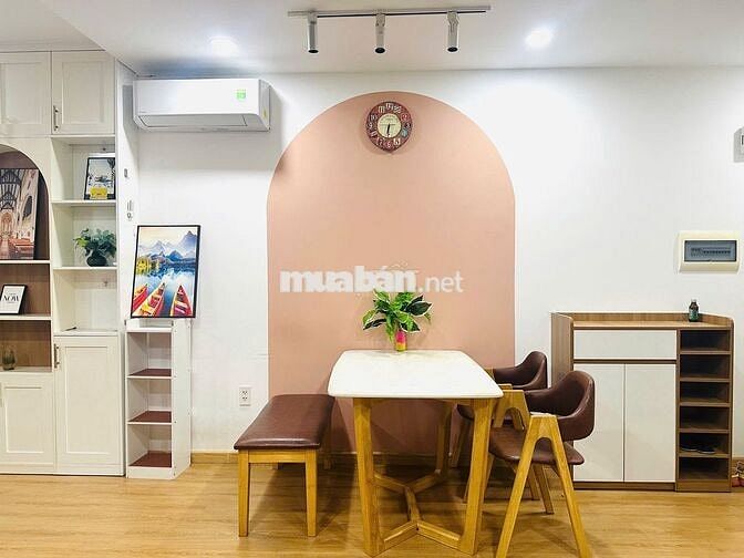 Tôi kẹt ngân hàng bán căn góc 72m2 2pn2wc (full nội thất) giá 3,8 tỷ