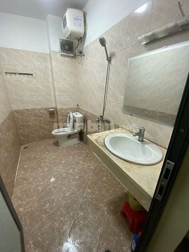 Cho thuê phòng DT 30 m2 khép kín, ngõ 317 số 60 phố Trần Đại Nghĩa