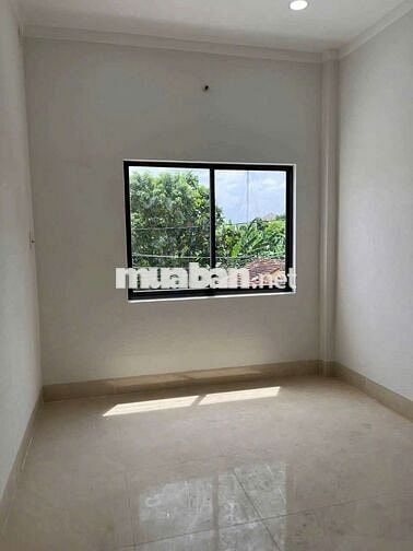 Nhà ngõ hẻm 132m2 ,3 phòng ngủ, đường Bùi Hữu Nghĩa, tân vạn BH