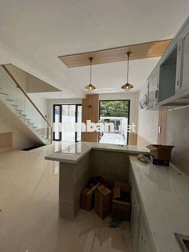 Nhà ngõ hẻm 132m2 ,3 phòng ngủ, đường Bùi Hữu Nghĩa, tân vạn BH