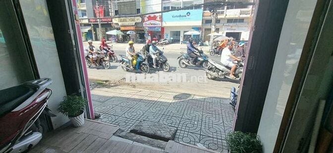 Share mặt bằng ưu tiên bác sĩ sản, bác sĩ nhi hoặc thuê trước sân bán