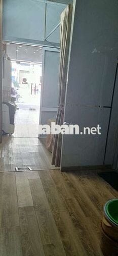 Share mặt bằng ưu tiên bác sĩ sản, bác sĩ nhi hoặc thuê trước sân bán