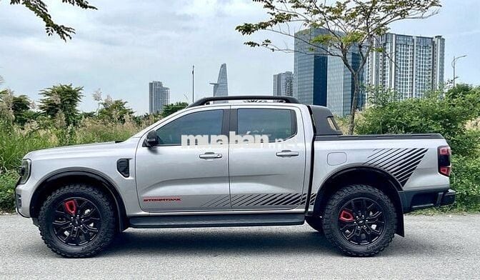 Ford Ranger Stormtrak 2.0L 4x4 AT 2024 - 31500 km
