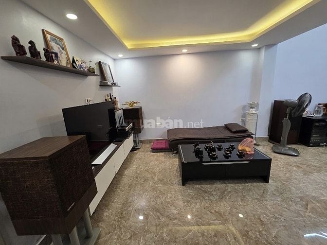 Bán nhà ngõ 31/20 Nguyễn Cao..