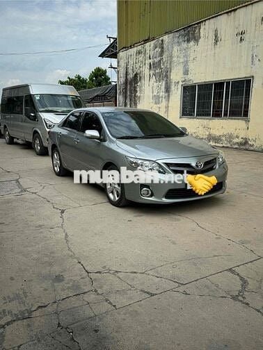 Altis 2012 2.0V - 82000 km