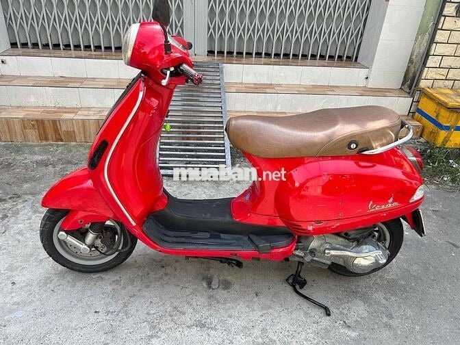 Piaggio Vespa nhập ý..Máy siêu êm ngon.chạy nhẹ