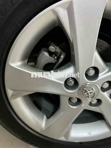 Altis 2012 2.0V - 82000 km