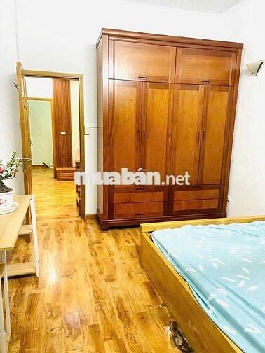 Cho thuê căn góc 85m2: 3 pn hướng Đông Nam, Nguyễn Chánh, Cầu Giấy