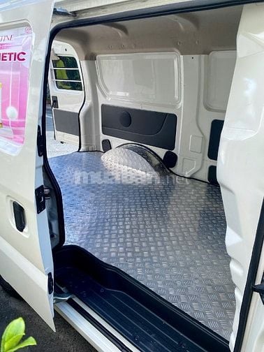 Xe tải van 945kg 2 chỗ ngồi 1 đời chủ Tera V 2022