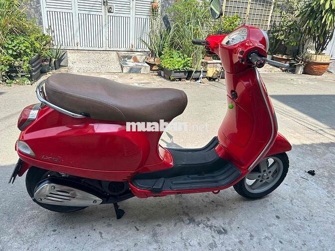 Piaggio Vespa nhập ý..Máy siêu êm ngon.chạy nhẹ