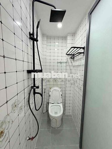 SIÊU PHẨM 2 TẦNG TRẦN THỊ TRỌNG – FULL ĐỒ CAO CẤP – HXH – 4.6 TỶ