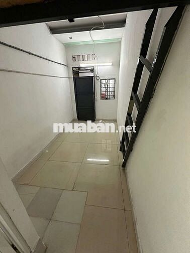 Giờ tự do, về miền tây và trung tâm, ra Võ Văn Kiệt 500m và 1A 2km