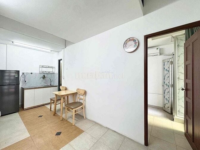 Căn Hộ 1PN 40m2 Bồn Tắm Thang Máy Hầm Xe 4ng4xe Ngay ĐH Bách Khoa Q10