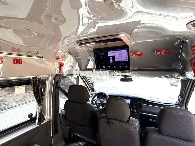 Ford Transit 2022 Bạc 126.000 km