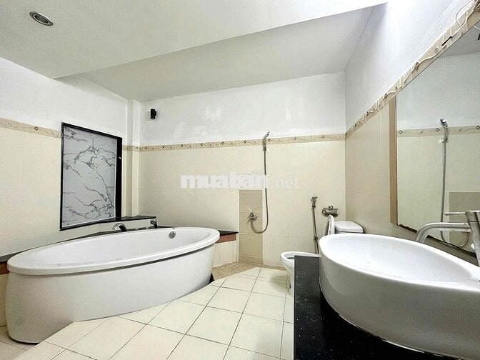 Căn Hộ 1PN 40m2 Bồn Tắm Thang Máy Hầm Xe 4ng4xe Ngay ĐH Bách Khoa Q10