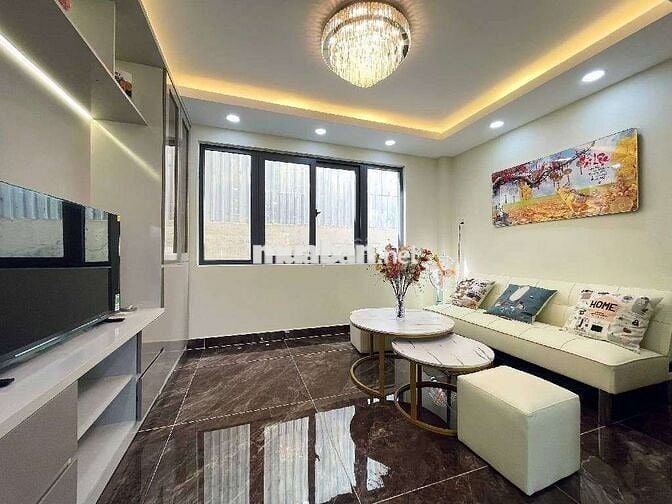 BÁN NHÀ LÊ VĂN QƯỚI - 4,5 X 17M - 4 TẦNG - HẺM XE HƠI 7M - GIÁ 6,75 TỶ